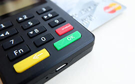代引き（代金引換）でクレジットカード支払いは可能か？カード決済のメリットやデメリット
